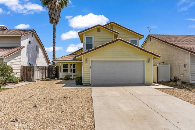 Detail Gallery Image 1 of 33 For 841 E Jackson St, Rialto,  CA 92376 - 3 Beds | 2/1 Baths