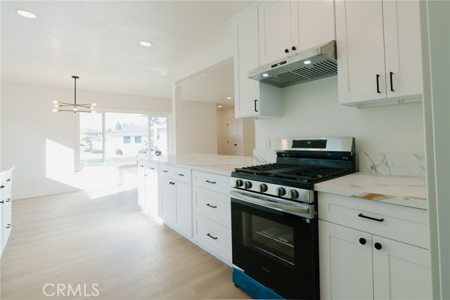 Detail Gallery Image 8 of 18 For 12828 Rexton, Norwalk,  CA 90650 - 3 Beds | 2 Baths