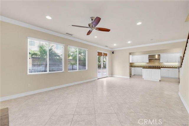 Detail Gallery Image 5 of 37 For 1320 Corte Alemano, Costa Mesa,  CA 92626 - 4 Beds | 2/1 Baths