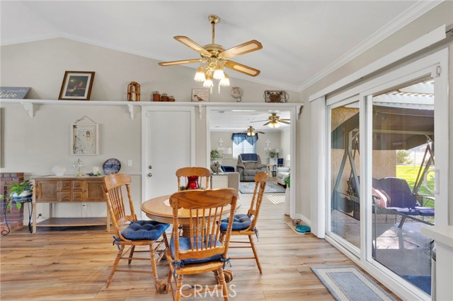 Detail Gallery Image 17 of 54 For 12718 Triple Tree Ter, Victorville,  CA 92392 - 3 Beds | 2 Baths