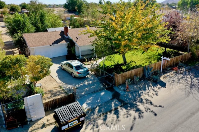 40912 168th E, Lancaster CA: https://media.crmls.org/medias/e1da4bd5-bd34-4b8e-be0b-99d93a06edf4.jpg