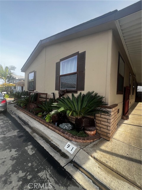 Detail Gallery Image 2 of 36 For 1616 S Euclid #91,  Anaheim,  CA 92802 - 5 Beds | 2 Baths