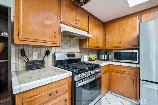 Detail Gallery Image 13 of 36 For 8749 Calle Quebrada, Rancho Cucamonga,  CA 91730 - 3 Beds | 2 Baths