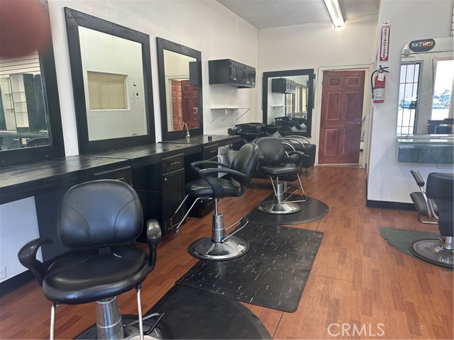 5003 Abbott Rd, Lynwood, California 90262, ,Commercial Lease,For Rent,5003 Abbott Rd,CRDW25156446