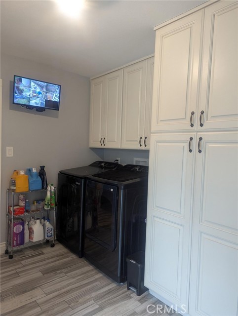 3938 E Sherwood Avenue, Orange CA: https://media.crmls.org/medias/e1df0751-e343-41de-9e9e-aedae8f80e31.jpg
