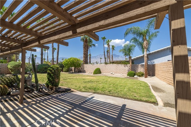 Detail Gallery Image 19 of 29 For 27133 Shadowcrest Ln, Cathedral City,  CA 92234 - 3 Beds | 2 Baths