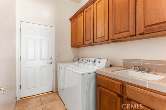 Detail Gallery Image 31 of 36 For 2419 Crocus Dr, Bakersfield,  CA 93311 - 2 Beds | 2 Baths
