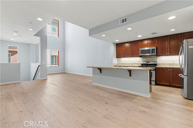 Detail Gallery Image 7 of 24 For 543 Rockefeller, Irvine,  CA 92612 - 2 Beds | 2/1 Baths