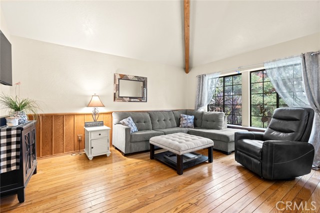 Detail Gallery Image 5 of 47 For 108 Valley View Dr, Oroville,  CA 95966 - 4 Beds | 3 Baths