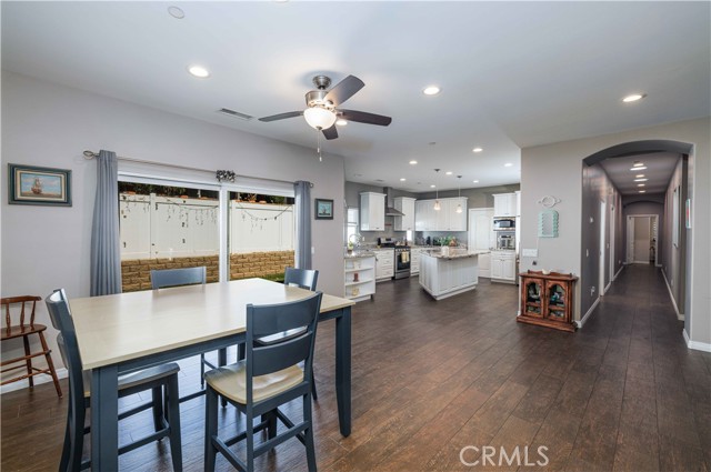 Detail Gallery Image 39 of 75 For 4133 Rogers Ln, Spring Valley,  CA 91977 - 4 Beds | 4 Baths