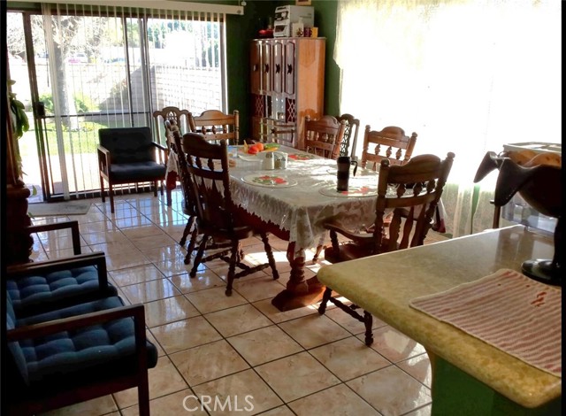 Detail Gallery Image 7 of 20 For 12446 Herrick, Sylmar,  CA 91342 - 6 Beds | 3 Baths