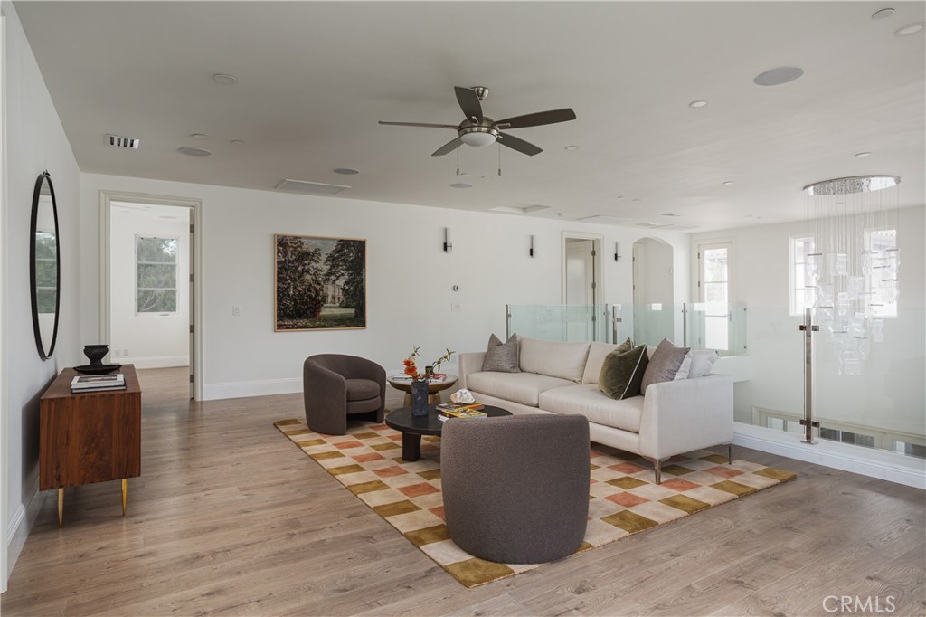 MLS #OC25163593 img 31