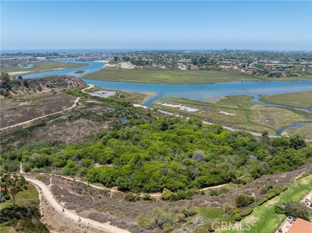 Detail Gallery Image 4 of 33 For 2012 Baja, Newport Beach,  CA 92660 - 3 Beds | 2 Baths
