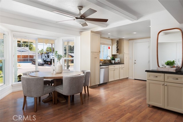 2119 E Denise Avenue, Orange CA: https://media.crmls.org/medias/e1e1d6c7-5a56-4770-8d97-0778b2ec9e26.jpg