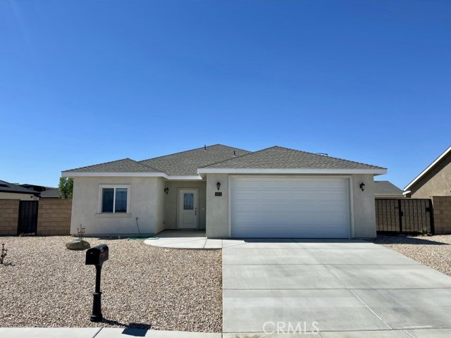 Detail Gallery Image 1 of 27 For 1013 W Church Ave, Ridgecrest,  CA 93555 - 4 Beds | 2 Baths