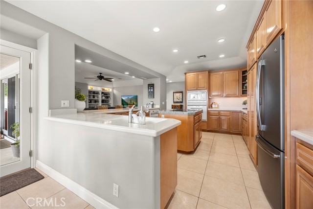 241 S Country Hill Road, Anaheim Hills CA: https://media.crmls.org/medias/e1e25e5f-9710-4843-b867-41332796090d.jpg