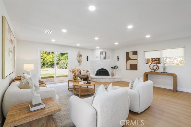 Detail Gallery Image 10 of 20 For 16353 Canelones, Hacienda Heights,  CA 91745 - 4 Beds | 2 Baths