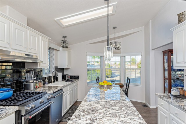 Detail Gallery Image 8 of 33 For 27250 Murrieta Rd #283,  Menifee,  CA 92586 - 3 Beds | 2 Baths