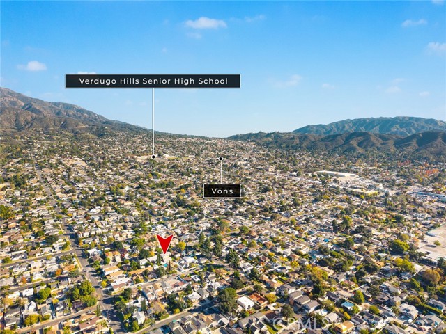 Detail Gallery Image 30 of 31 For 10833 Mcvine Ave Ave, Sunland,  CA 91040 - 2 Beds | 1 Baths