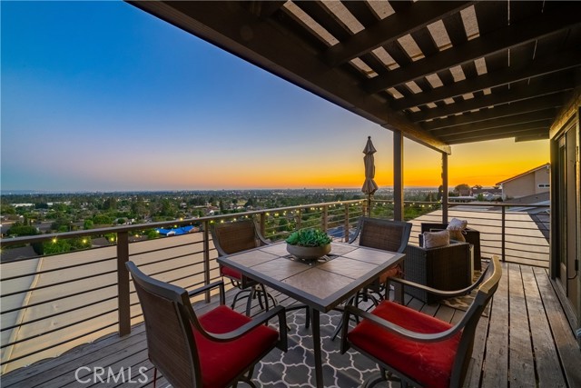 3636 E Longridge Drive, Orange CA: https://media.crmls.org/medias/e1e3b809-90b8-4579-8d91-9d3483b6c037.jpg