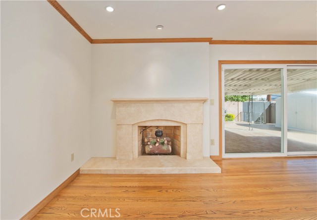 22449 Burton Street photo 9