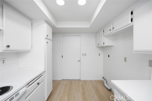 285 Calle Cuervo, San Clemente CA: https://media.crmls.org/medias/e1e71fd5-5592-4c24-b39d-461383b88a21.jpg