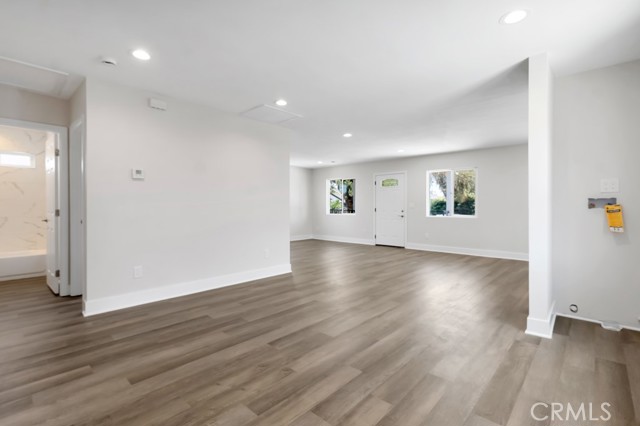 1234 W 89th Street, Los Angeles CA: https://media.crmls.org/medias/e1e75c47-c1fb-4797-990d-d89735622661.jpg