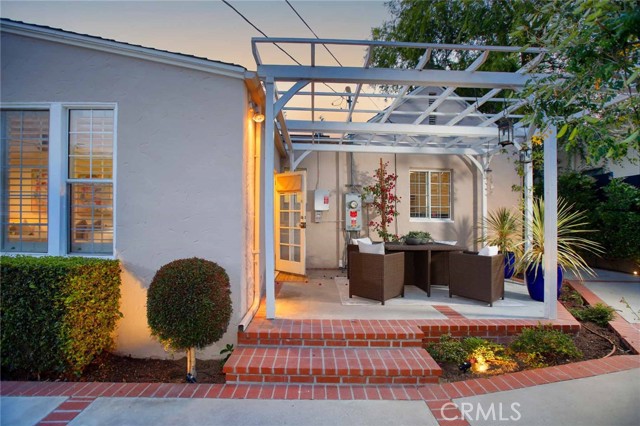 1534 Idlewood Road, Glendale CA: https://media.crmls.org/medias/e1e77254-f444-4854-a71a-36677e7dc28b.jpg