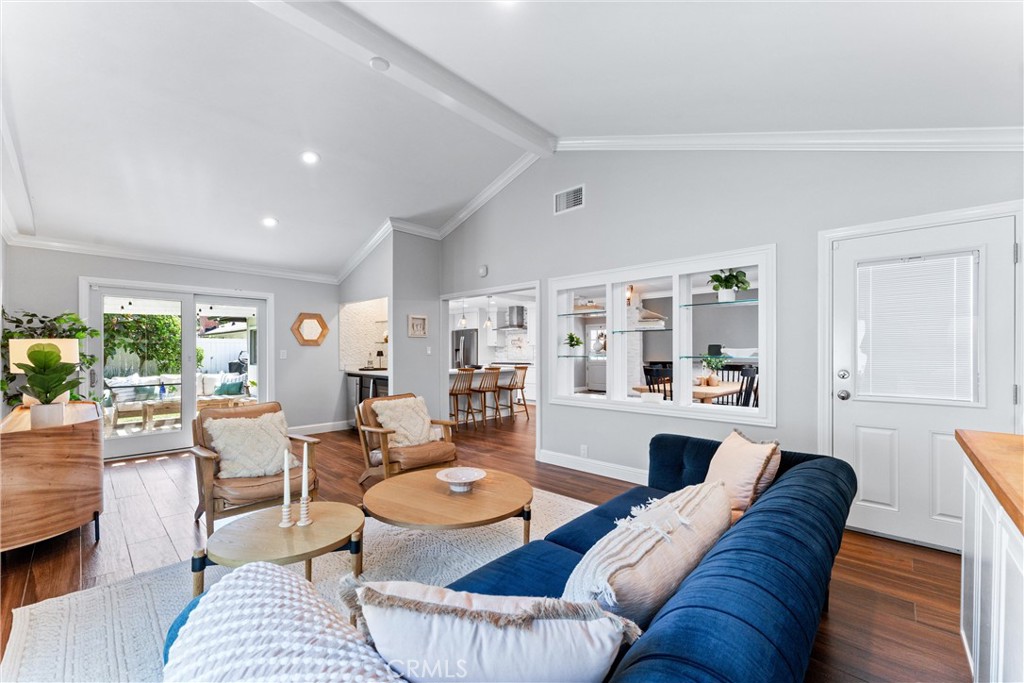 MLS #OC25137424 img 19