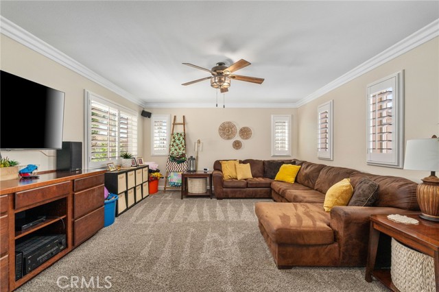 14131 Apple Grove Court, Eastvale CA: https://media.crmls.org/medias/e1e94939-13c1-4f69-84d9-46b6a833849b.jpg