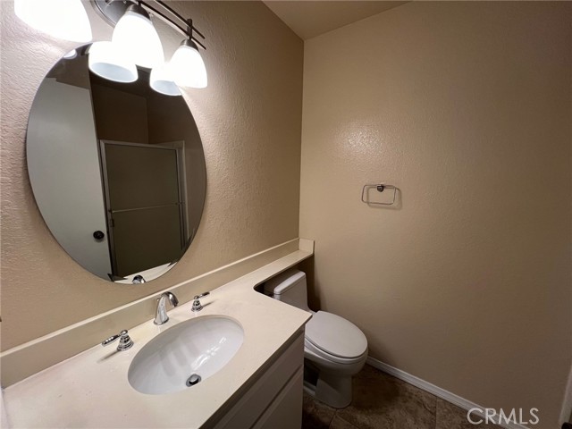 Detail Gallery Image 14 of 21 For 1031 S Palmetto Ave #D2,  Ontario,  CA 91762 - 2 Beds | 2/1 Baths