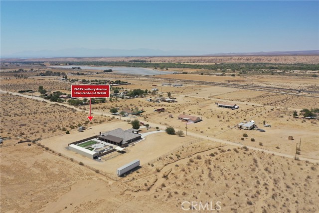 24625 Ledbury Road, Oro Grande CA: https://media.crmls.org/medias/e1e9fd75-1e56-4903-a7f3-a2c504531ece.jpg