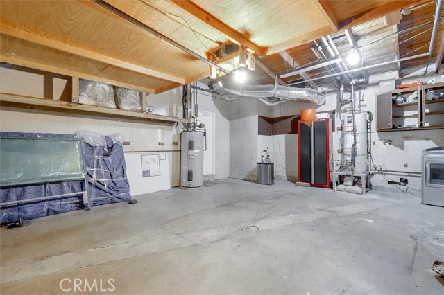 Detail Gallery Image 54 of 66 For 24216 Calvert St, Woodland Hills,  CA 91367 - 5 Beds | 3/1 Baths