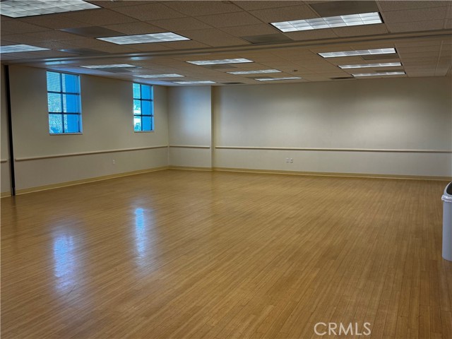 302 S Brand Boulevard, San Fernando, California 91340, ,Commercial Lease,For Rent,302 S Brand Boulevard,CRSR25040520