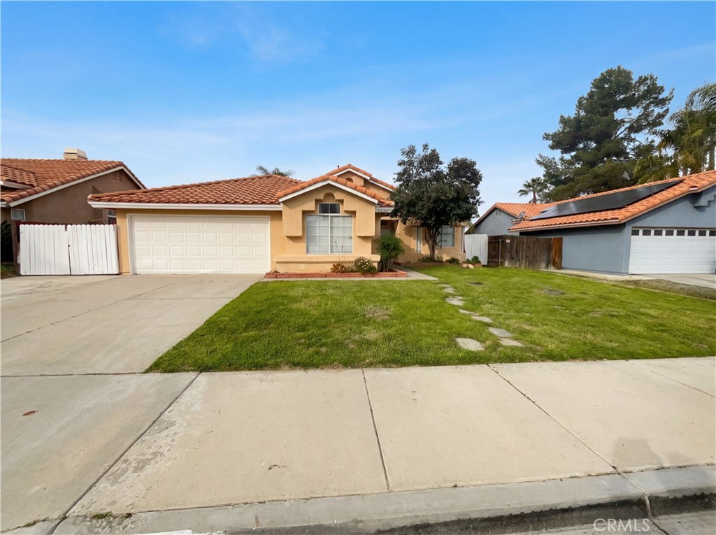 25311 Chicago Avenue