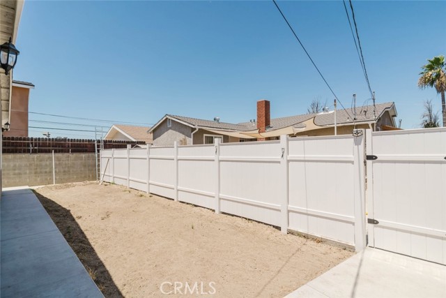 13138 Corcoran photo 19