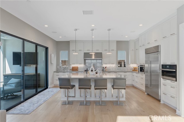 Detail Gallery Image 9 of 30 For 20531 W Overlook Ct, Porter Ranch,  CA 91326 - 5 Beds | 4/1 Baths