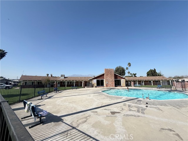 Detail Gallery Image 31 of 37 For 1855 Riverside, Ontario,  CA 91761 - 3 Beds | 2 Baths