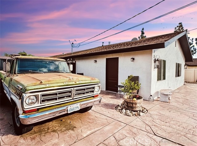 Detail Gallery Image 5 of 51 For 8735 Calaveras Ave, Rancho Cucamonga,  CA 91730 - 4 Beds | 3 Baths