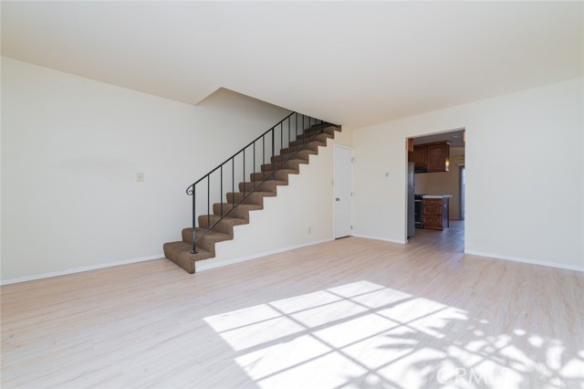 Detail Gallery Image 7 of 21 For 1201 N California St #31,  Orange,  CA 92867 - 2 Beds | 1/1 Baths