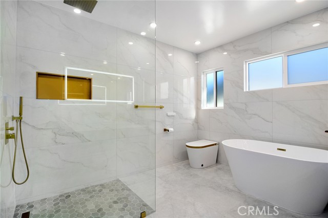 17420 Collins Street photo 18