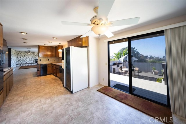 Detail Gallery Image 26 of 51 For 2995 Blackwell, Vista,  CA 92084 - 3 Beds | 2 Baths