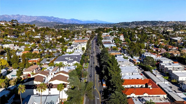 Detail Gallery Image 62 of 69 For 4301 Los Feliz #12,  Los Angeles,  CA 90027 - 2 Beds | 3 Baths
