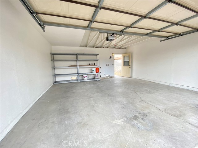 Image 18 for 399   Tava LN