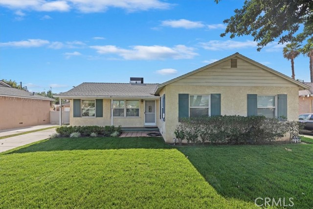 Detail Gallery Image 5 of 50 For 3826 Stansell Dr, Riverside,  CA 92501 - 4 Beds | 2 Baths