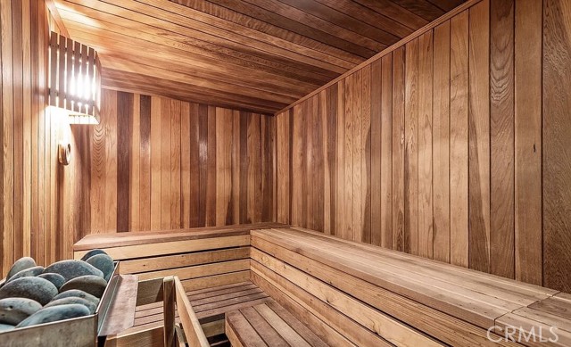 Detail Gallery Image 13 of 17 For 8512 Tuscany #222,  Playa Del Rey,  CA 90293 - 2 Beds | 2 Baths