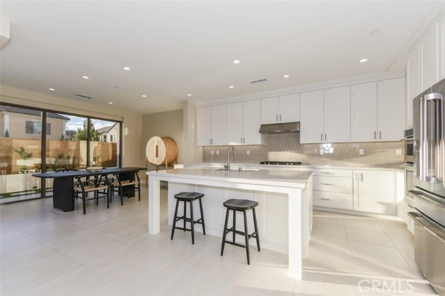 E1f41d56 7cb9 4bf9 Bcd9 F9fc7ae8204a