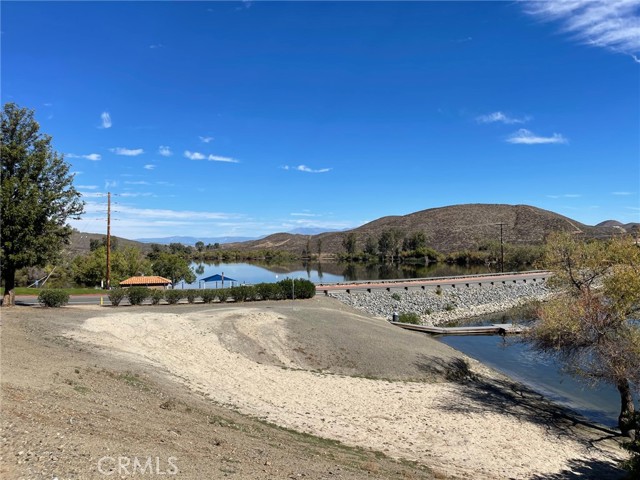 Detail Gallery Image 11 of 23 For 29000 Scout Ct #1/2,  Canyon Lake,  CA 92587 - 2 Beds | 1 Baths