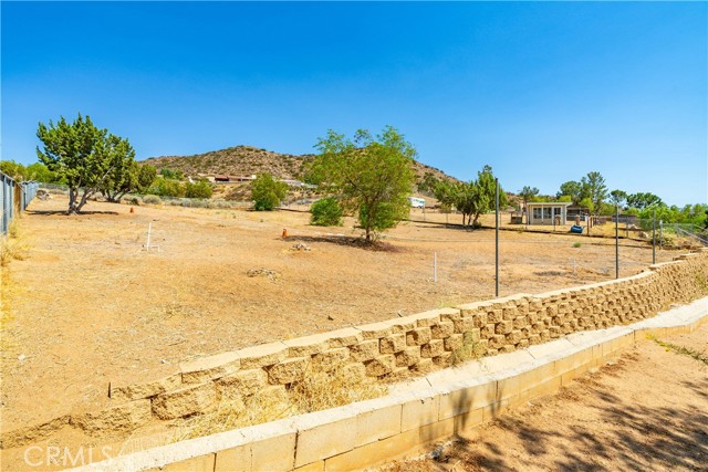 33656 Tradepost Road, Acton CA: https://media.crmls.org/medias/e1f54e4c-29d4-4689-aa1e-74feb36efb18.jpg