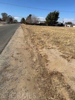 Detail Gallery Image 8 of 20 For 13580 El Cariso, Victorville,  CA 92392 - – Beds | – Baths